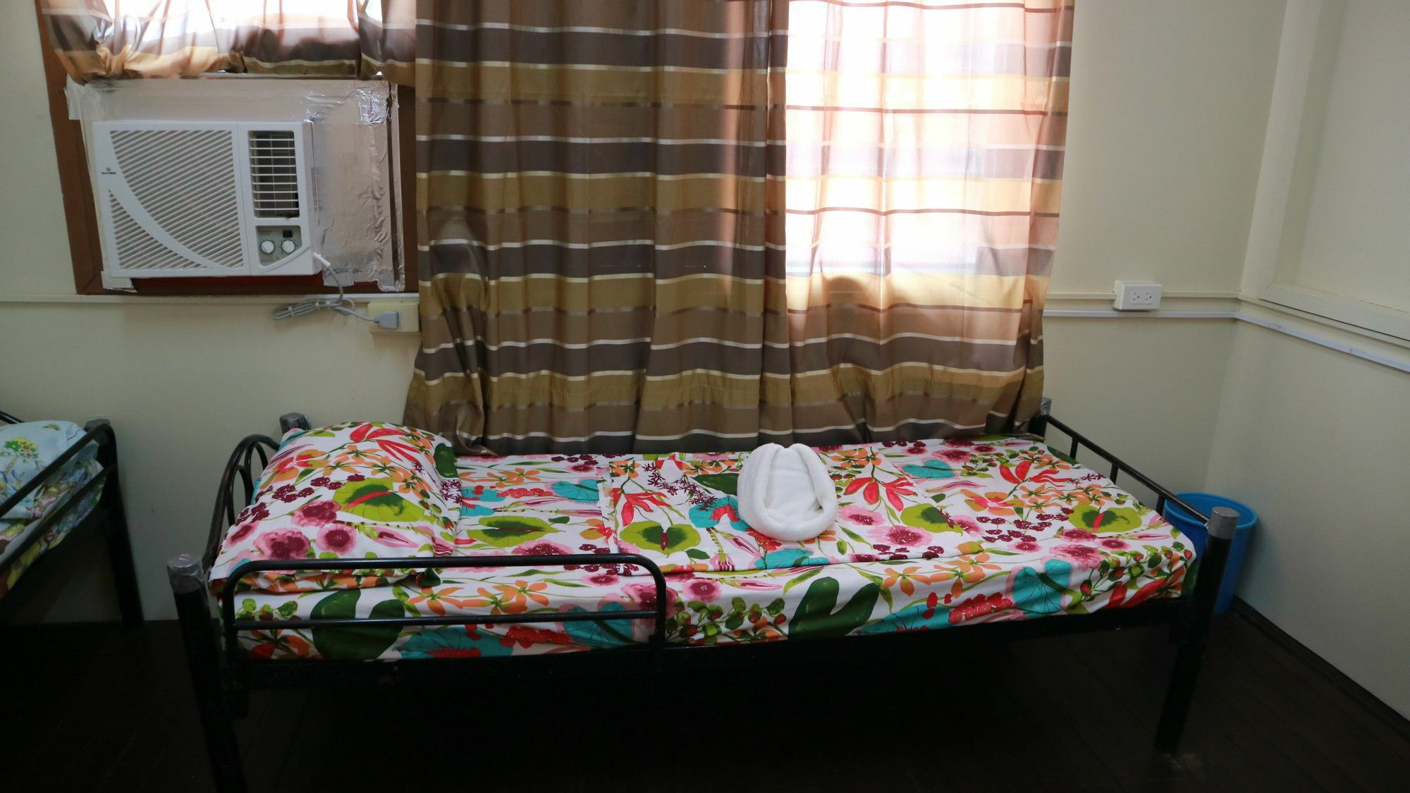 独鲁万 Residencia Marfel酒店 外观 照片