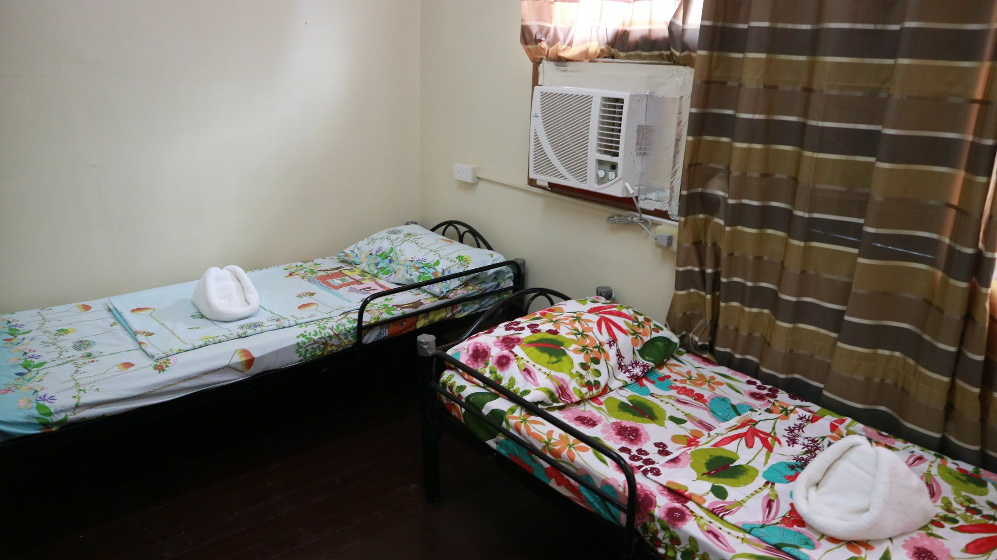 独鲁万 Residencia Marfel酒店 外观 照片